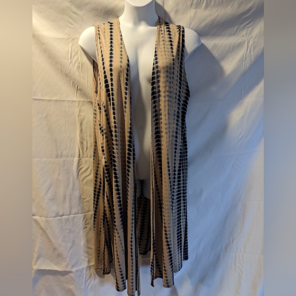 ⭐ Tie Dye Navy & Khaki Duster Vest - LuLaRoe Joy - Medium
